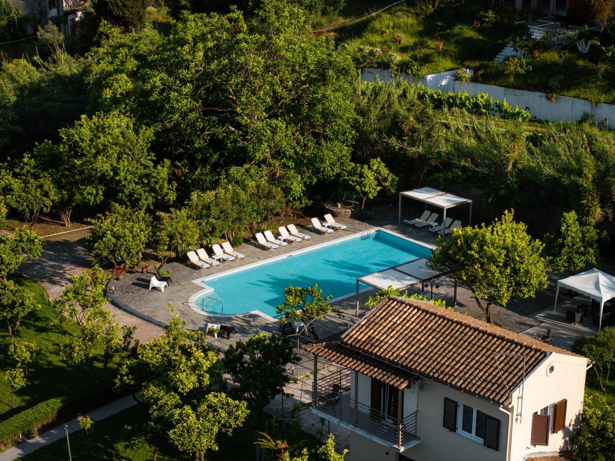 Orange Grove Suites Benitses  Luaran gambar